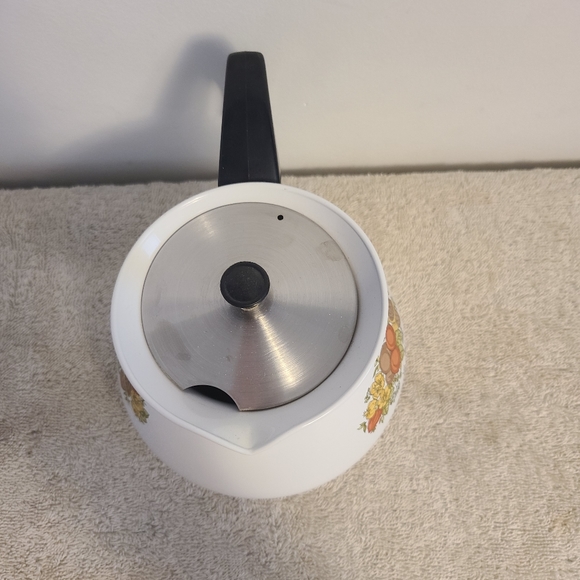 Corning Ware Kettle - Spice Of Life - 6-Cup Coffee/Tea pot with Lid - Picture 6 of 15